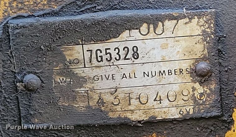 image for item DW2274 1984 Caterpillar 627B conventional scraper 