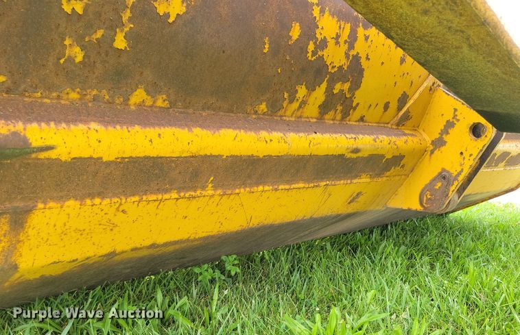 image for item DW2274 1984 Caterpillar 627B conventional scraper 