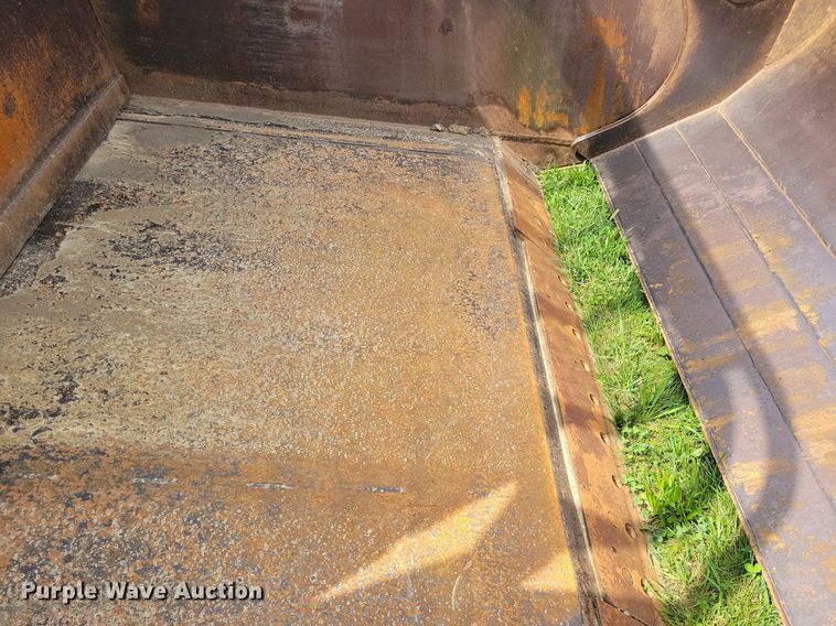 image for item DW2274 1984 Caterpillar 627B conventional scraper 