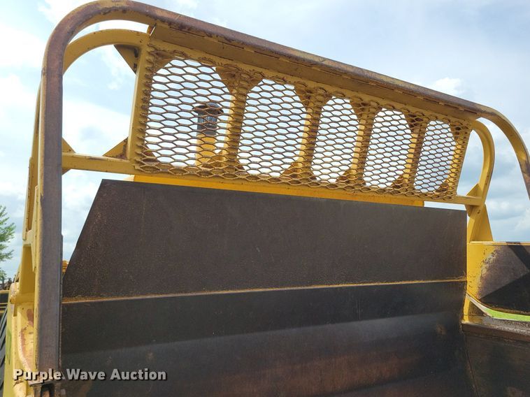 image for item DW2274 1984 Caterpillar 627B conventional scraper 