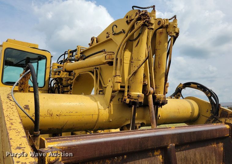 image for item DW2274 1984 Caterpillar 627B conventional scraper 