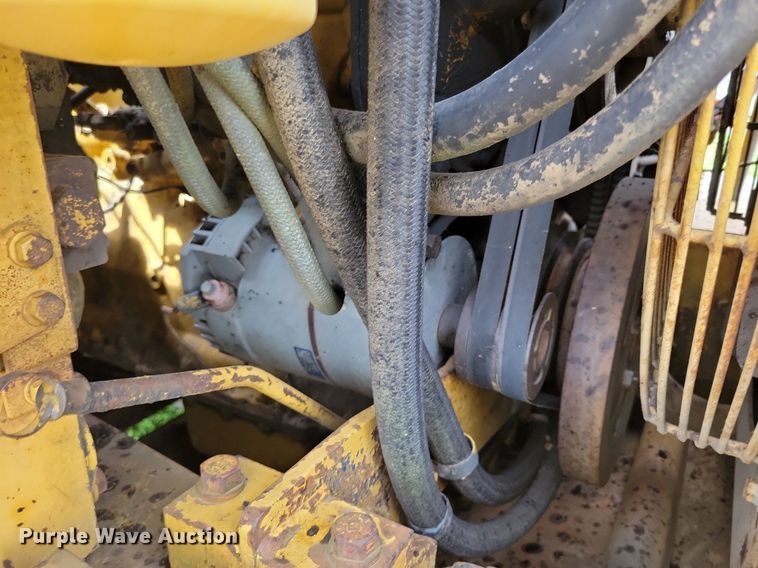 image for item DW2274 1984 Caterpillar 627B conventional scraper 