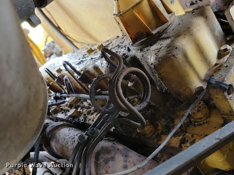 image for item DW2274 1984 Caterpillar 627B conventional scraper 