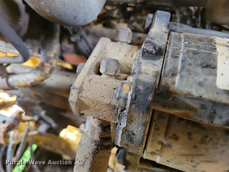 image for item DW2274 1984 Caterpillar 627B conventional scraper 