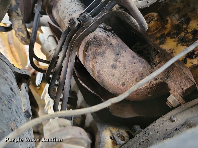 image for item DW2274 1984 Caterpillar 627B conventional scraper 