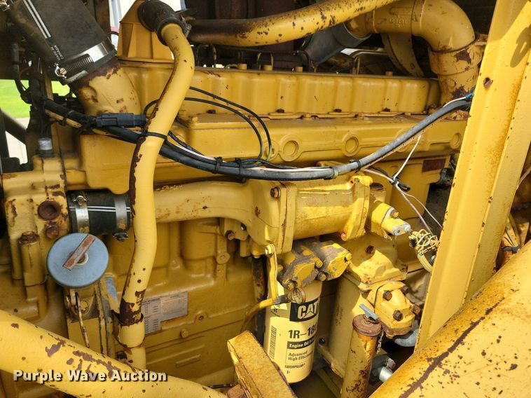 image for item DW2274 1984 Caterpillar 627B conventional scraper 