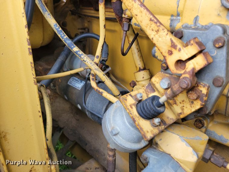 image for item DW2274 1984 Caterpillar 627B conventional scraper 
