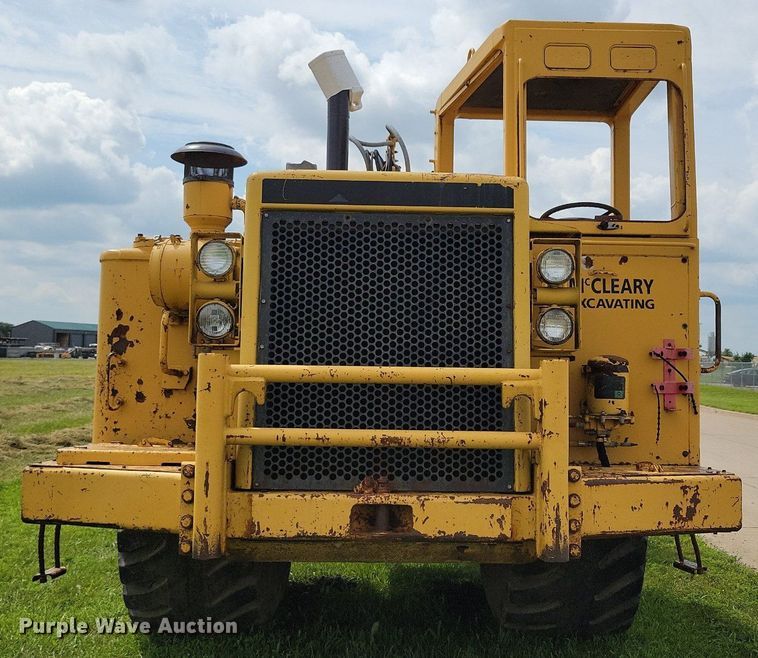 image for item DW2275 1976 Caterpillar 627B conventional scraper 