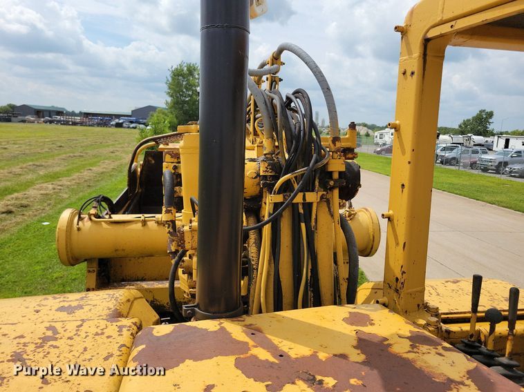 image for item DW2275 1976 Caterpillar 627B conventional scraper 