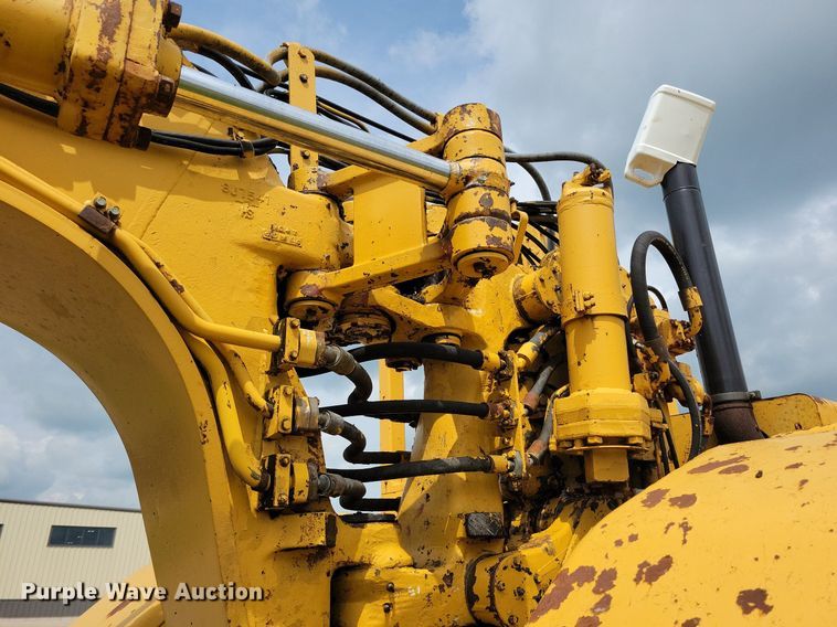 image for item DW2275 1976 Caterpillar 627B conventional scraper 