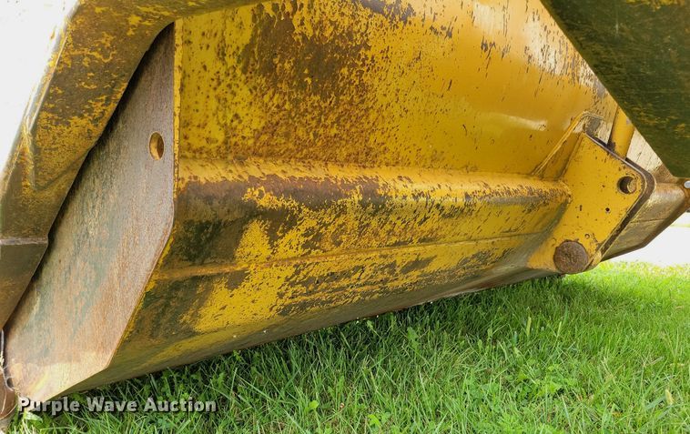 image for item DW2275 1976 Caterpillar 627B conventional scraper 