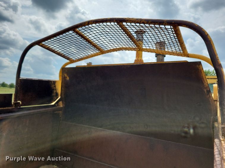 image for item DW2275 1976 Caterpillar 627B conventional scraper 