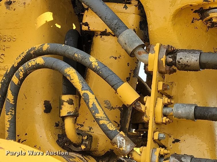 image for item DW2275 1976 Caterpillar 627B conventional scraper 