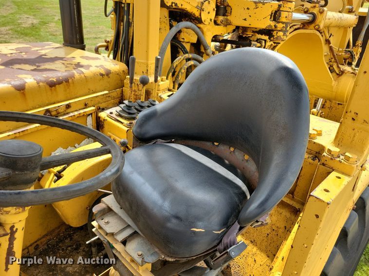 image for item DW2275 1976 Caterpillar 627B conventional scraper 