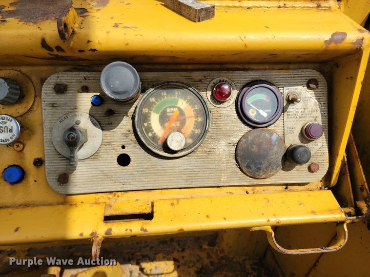 image for item DW2275 1976 Caterpillar 627B conventional scraper 