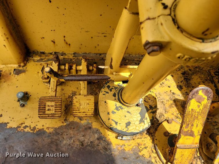 image for item DW2275 1976 Caterpillar 627B conventional scraper 