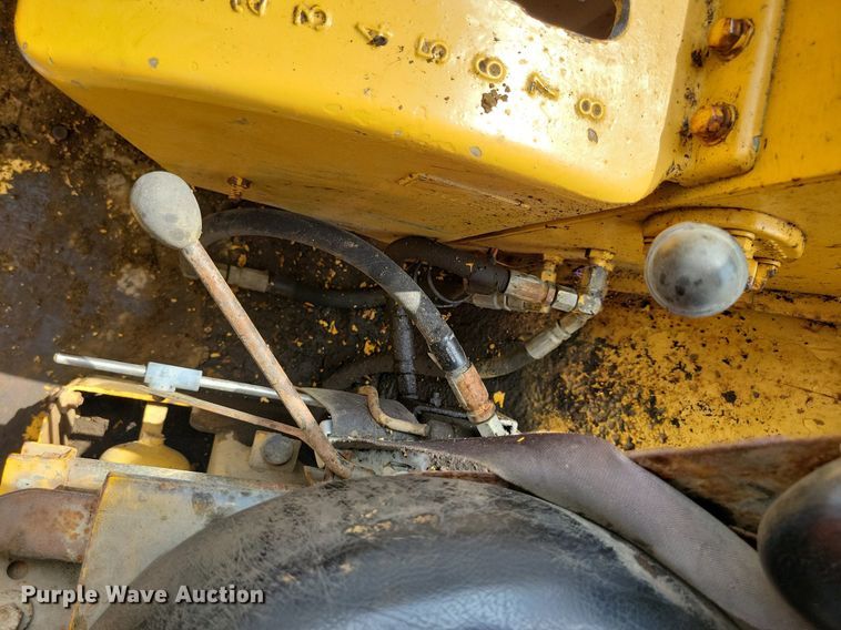 image for item DW2275 1976 Caterpillar 627B conventional scraper 