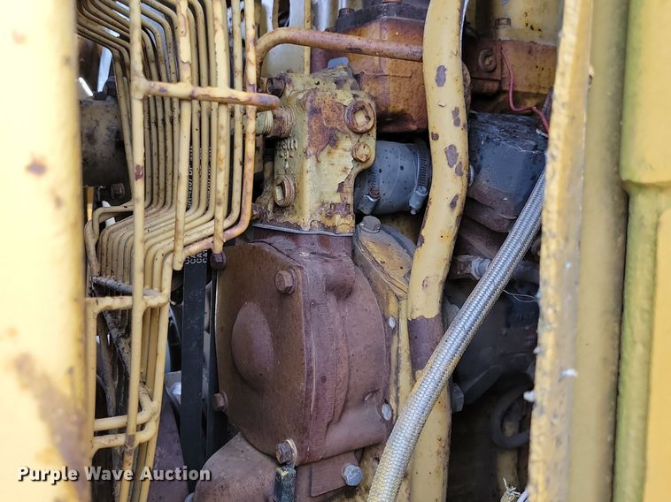 image for item DW2275 1976 Caterpillar 627B conventional scraper 