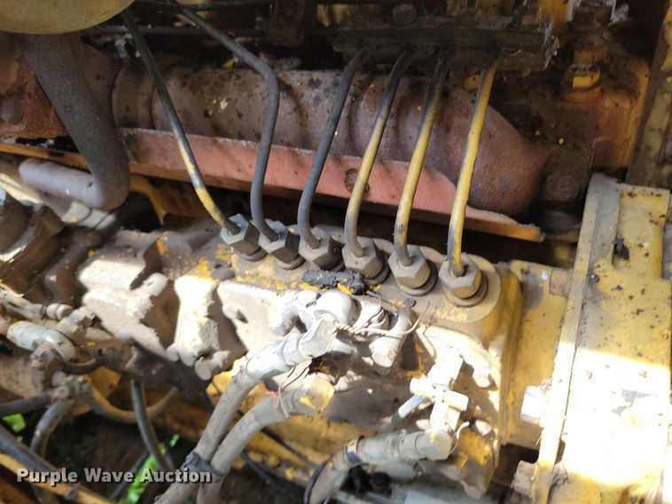 image for item DW2275 1976 Caterpillar 627B conventional scraper 