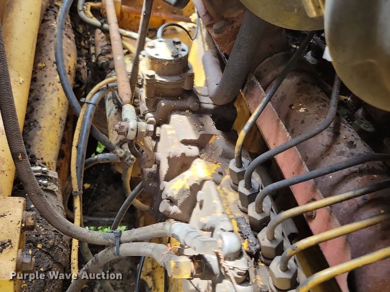 image for item DW2275 1976 Caterpillar 627B conventional scraper 