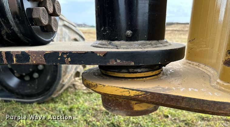 image for item DW2276 2016 MTS MT-30 scraper