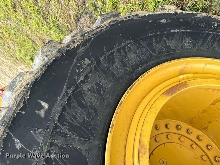 image for item DW2276 2016 MTS MT-30 scraper