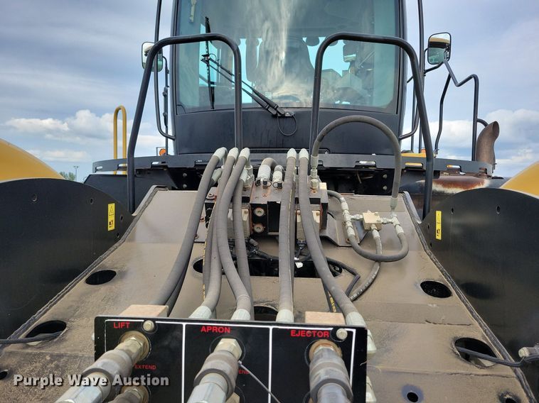 image for item DW2277 2016 MTS 3630T 4WD tractor