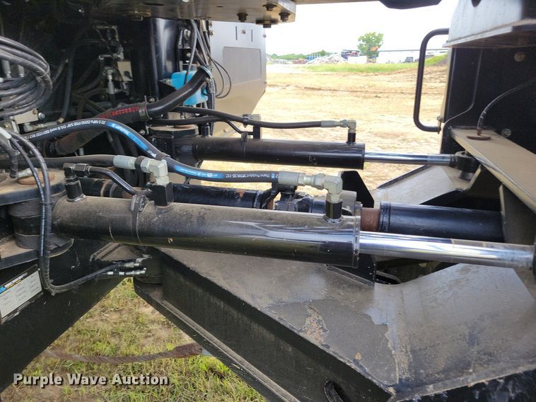 image for item DW2277 2016 MTS 3630T 4WD tractor