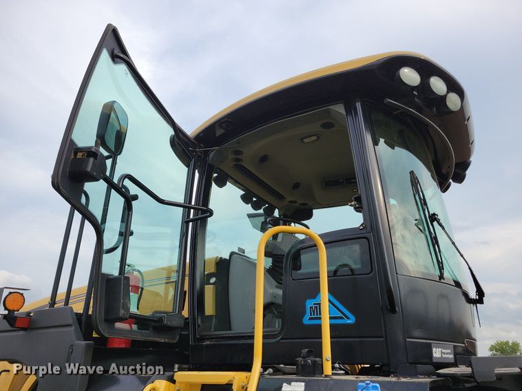 image for item DW2277 2016 MTS 3630T 4WD tractor