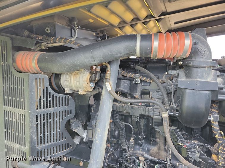 image for item DW2277 2016 MTS 3630T 4WD tractor