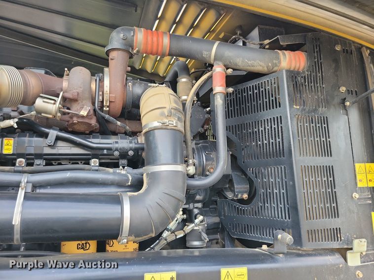 image for item DW2277 2016 MTS 3630T 4WD tractor