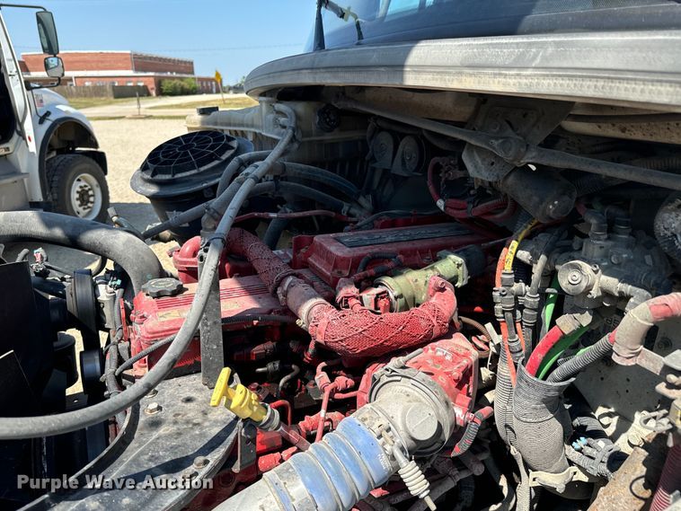 image for item DX1029 2015 Freightliner Business Class M2 bucket truck