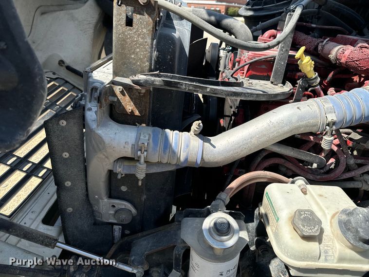 image for item DX1029 2015 Freightliner Business Class M2 bucket truck