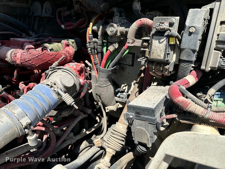 image for item DX1029 2015 Freightliner Business Class M2 bucket truck