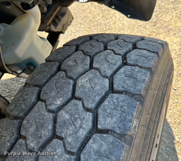 image for item DX1029 2015 Freightliner Business Class M2 bucket truck