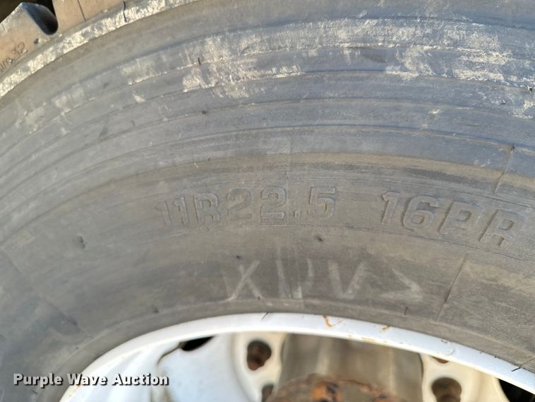 image for item DX1029 2015 Freightliner Business Class M2 bucket truck