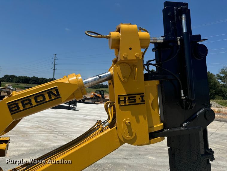 image for item DX1037 1987 Komatsu D68E cable plow