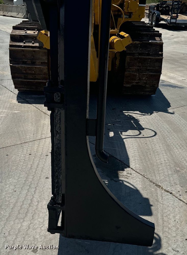 image for item DX1037 1987 Komatsu D68E cable plow