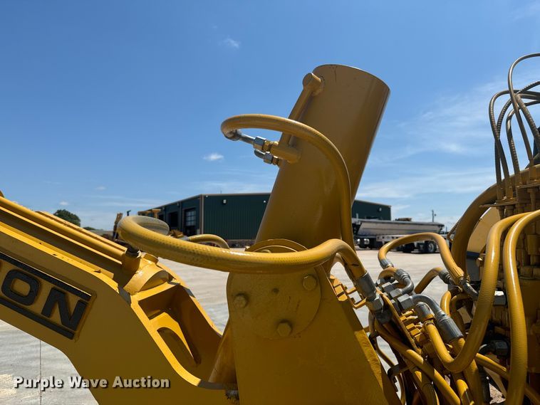 image for item DX1037 1987 Komatsu D68E cable plow