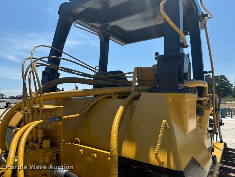 image for item DX1037 1987 Komatsu D68E cable plow