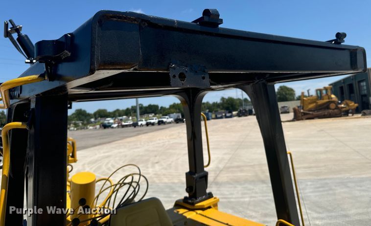 image for item DX1037 1987 Komatsu D68E cable plow