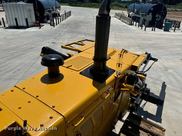 image for item DX1037 1987 Komatsu D68E cable plow