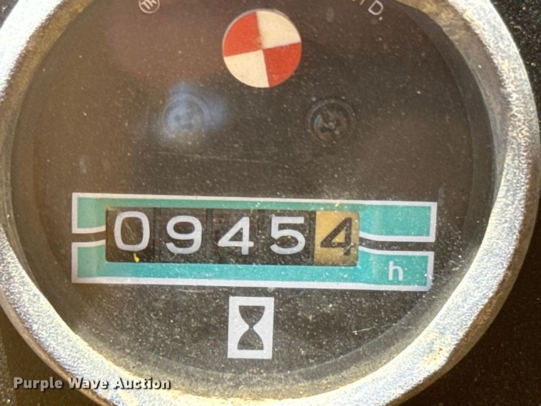 image for item DX1037 1987 Komatsu D68E cable plow