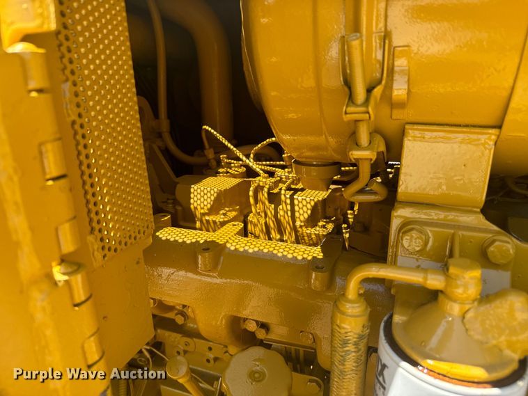 image for item DX1037 1987 Komatsu D68E cable plow