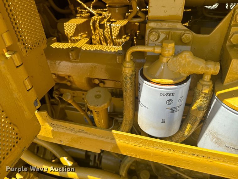 image for item DX1037 1987 Komatsu D68E cable plow