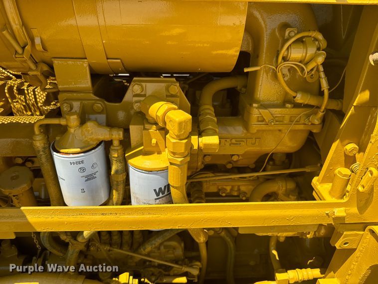 image for item DX1037 1987 Komatsu D68E cable plow