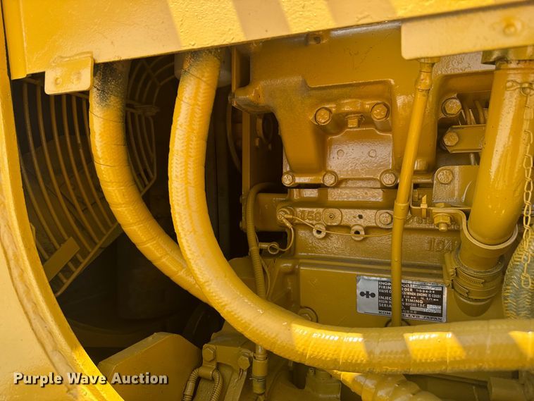 image for item DX1037 1987 Komatsu D68E cable plow