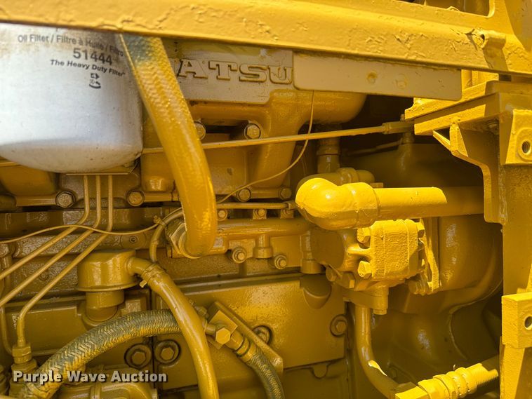 image for item DX1037 1987 Komatsu D68E cable plow