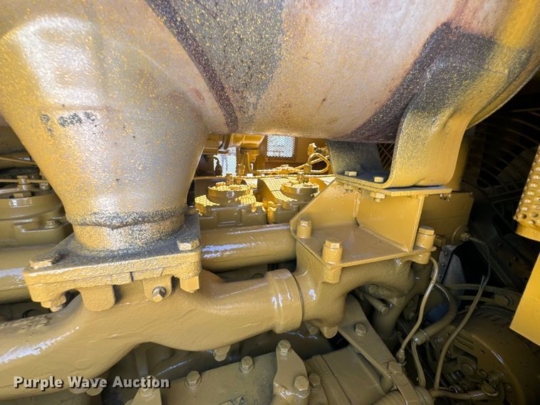 image for item DX1037 1987 Komatsu D68E cable plow