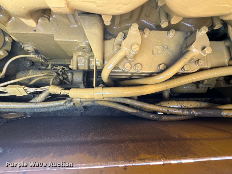 image for item DX1037 1987 Komatsu D68E cable plow